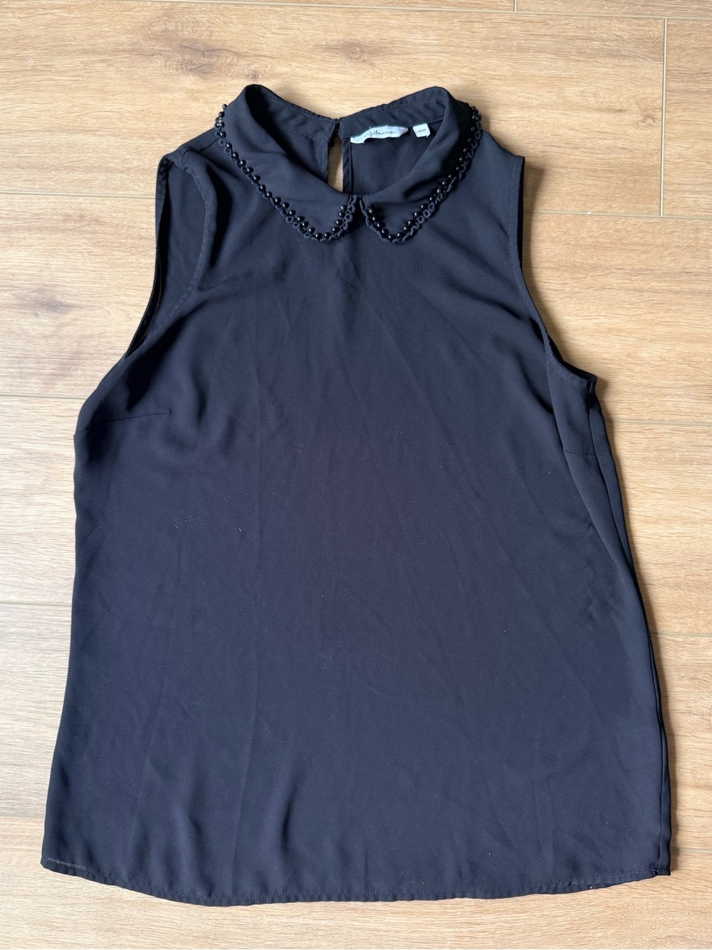 Reitman Black Sleeveless Beaded Peter Pan Collar Top - medium